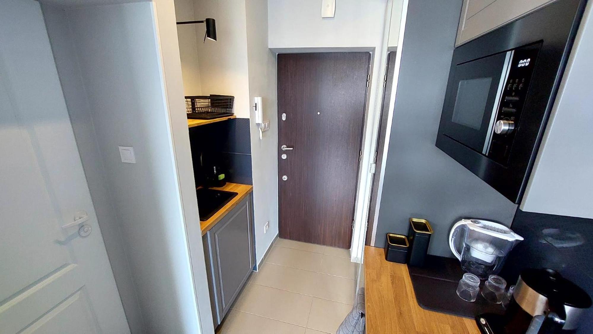 Comewa Apartments ワルシャワ エクステリア 写真