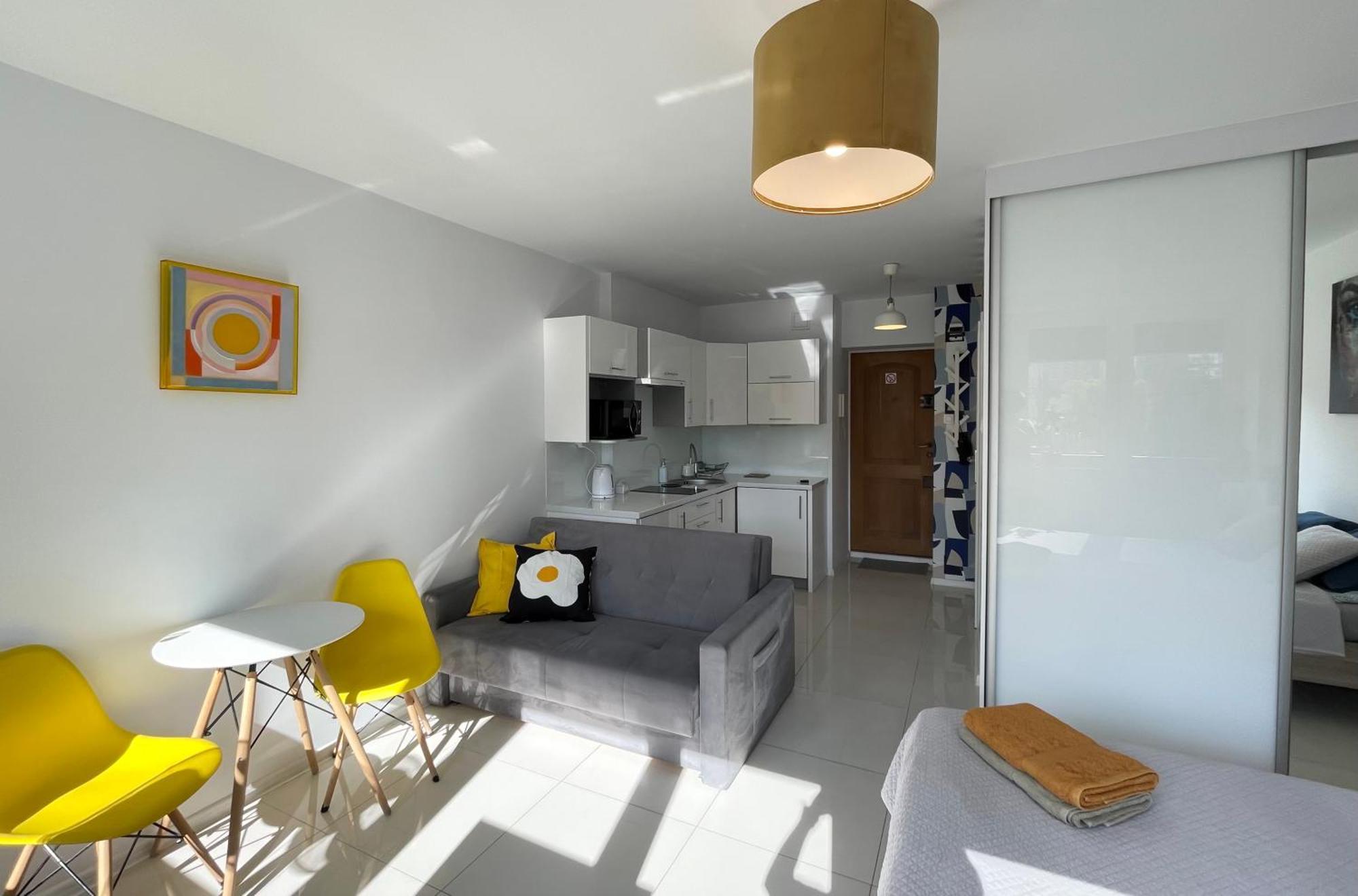 Comewa Apartments ワルシャワ エクステリア 写真